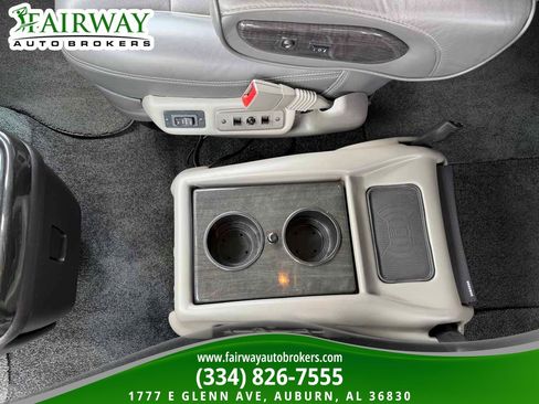 Used 2019 Chevrolet Express 2500 Extended w/ Enhanced Convenience Package RWD image 16