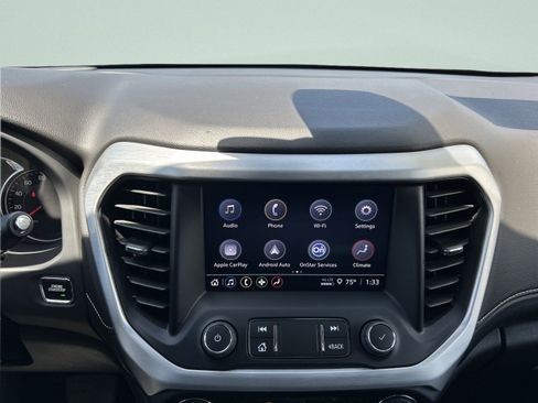 Used 2023 GMC Acadia SLE w/ Driver Convenience Package image 30