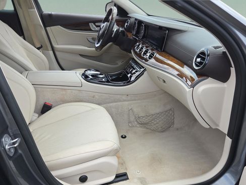 Used 2017 Mercedes-Benz E 300 image 14
