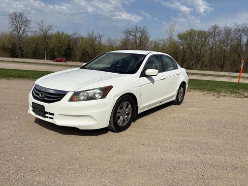 Used 2011 Honda Accord SE image 4