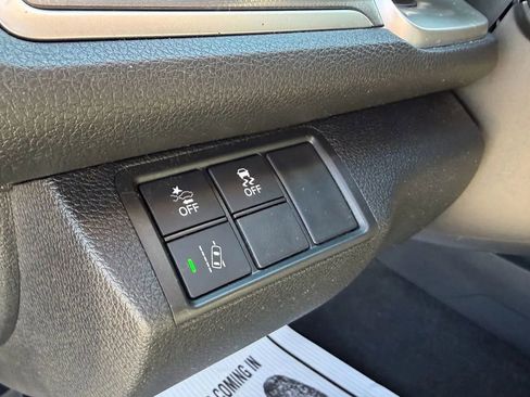 Used 2020 Honda Civic EX-L image 24