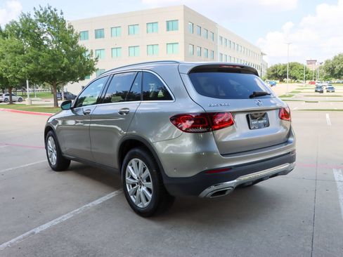 Used 2020 Mercedes-Benz GLC 300 image 5