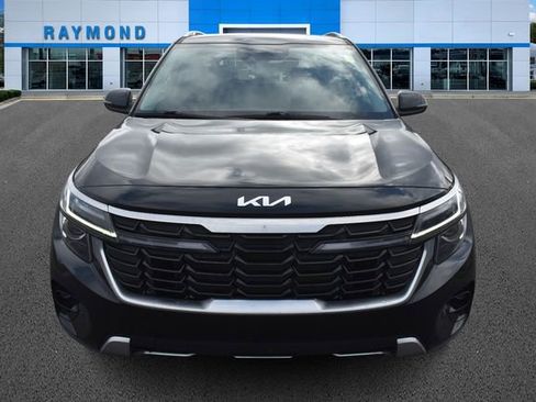 Certified 2024 Kia Seltos S image 8