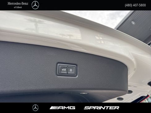 Used 2022 Audi Q5 2.0T Prestige w/ Prestige Package image 8