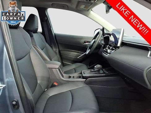 Used 2026 Toyota Corolla Cross XLE w/ Convenience Package AWD/4WD image 10