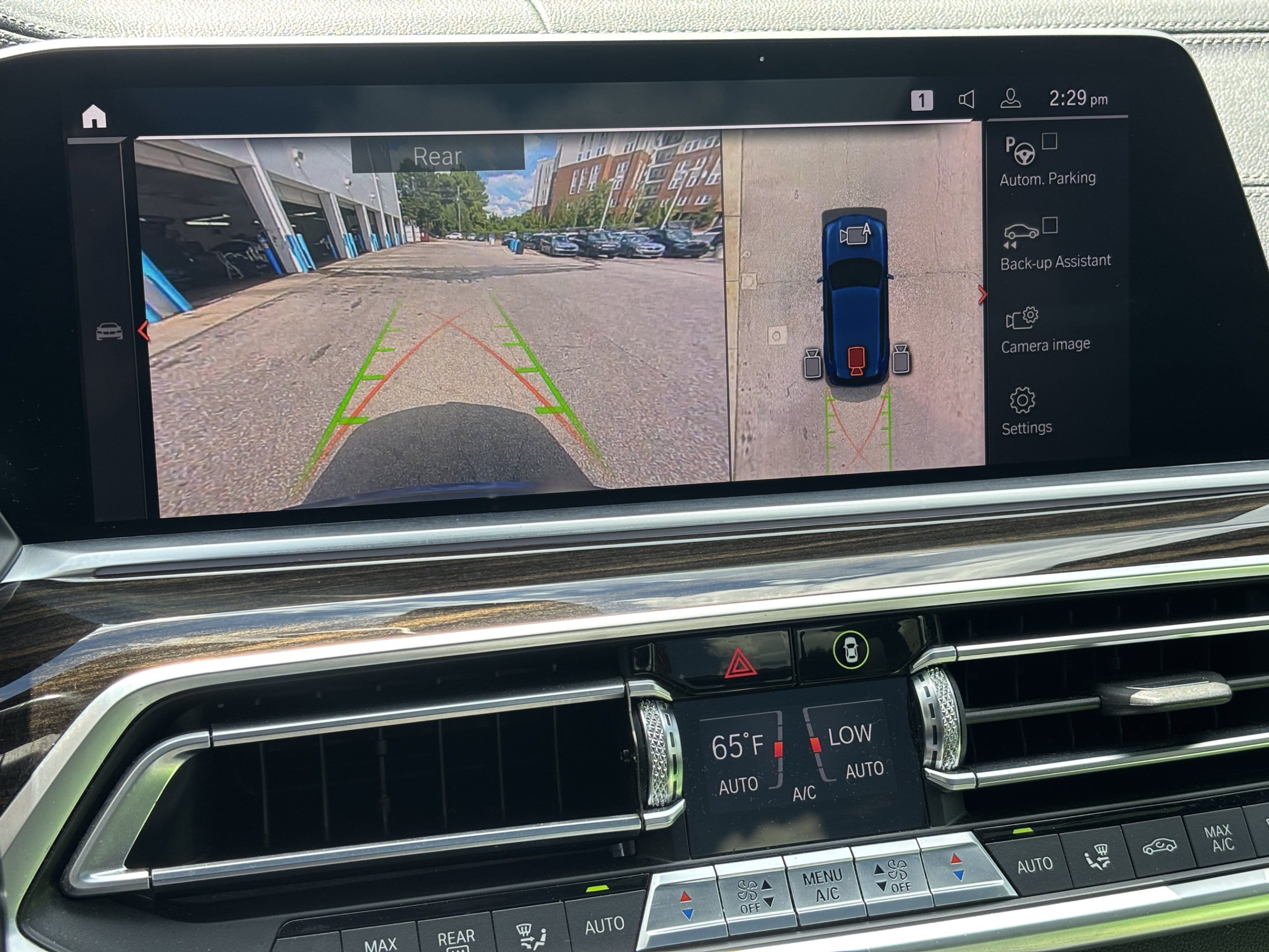 Used 2019 BMW X5 xDrive40i w/ Convenience Package AWD/4WD image 14