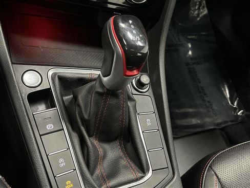 Used 2022 Volkswagen Jetta GLI Autobahn w/ GLI Black Package image 20