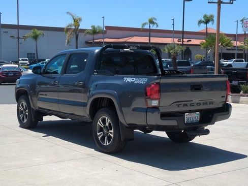 Used 2019 Toyota Tacoma TRD Sport w/ Technology Package AWD/4WD image 7