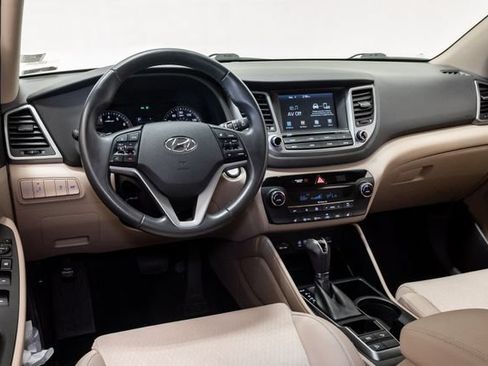 Used 2018 Hyundai Tucson Value w/ Cargo Package FWD image 7