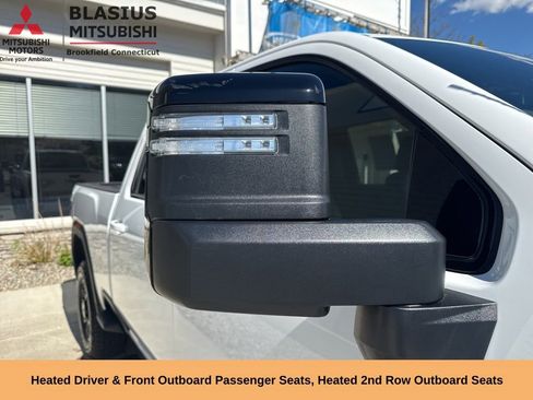 Used 2025 GMC Sierra 2500 AT4 AWD/4WD image 31
