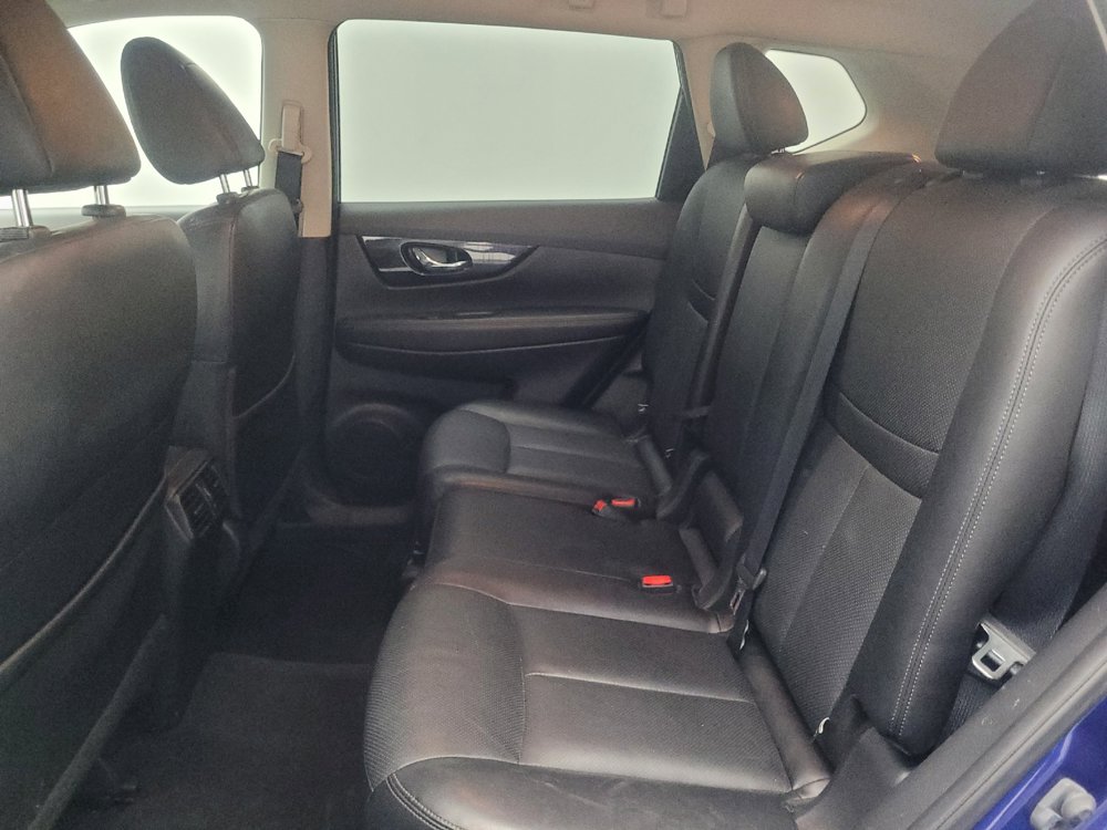 Used 2018 Nissan Rogue SL FWD image 18