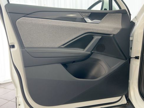 New 2026 Volkswagen Tiguan S image 21