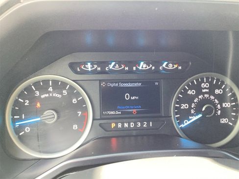 Used 2016 Ford F150 XLT w/ Equipment Group 301A Mid image 13