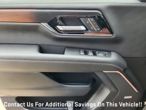 New 2026 GMC Yukon Denali w/ LPO, Floor Liner Package AWD/4WD image 18