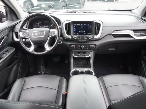 Certified 2022 GMC Terrain SLT FWD image 12