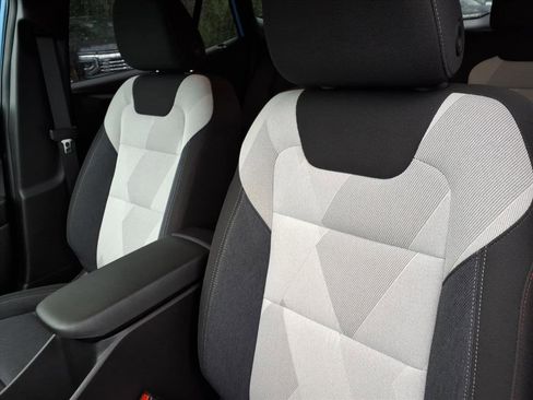 Used 2024 Chevrolet Trax RS w/ Driver Confidence Package image 15