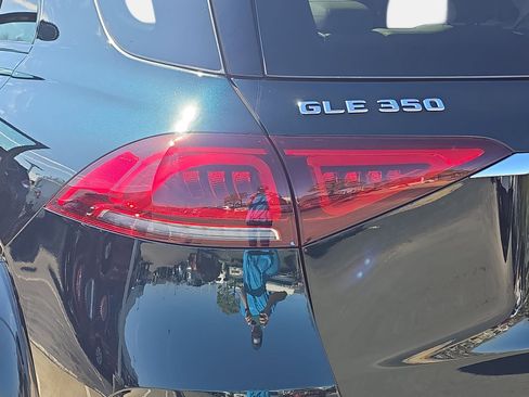 Certified 2023 Mercedes-Benz GLE 350 4MATIC image 33
