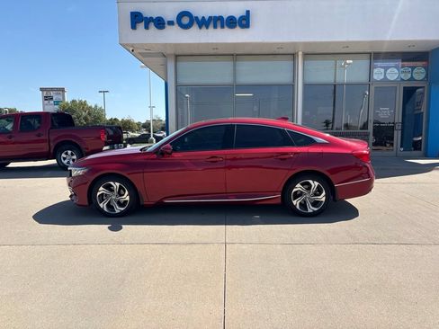 Used 2020 Honda Accord EX image 8