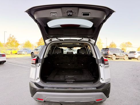 Used 2022 Nissan Rogue SV w/ SV Premium Package image 63