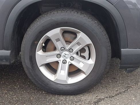 Used 2023 Honda Pilot LX image 8