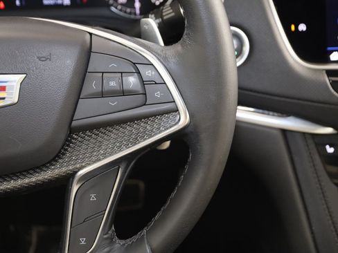 Used 2023 Cadillac XT5 Sportv w/ LPO, Floor Liner Package AWD/4WD image 37