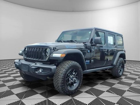 Used 2025 Jeep Wrangler Unlimited Sport S 4xe AWD/4WD image 23
