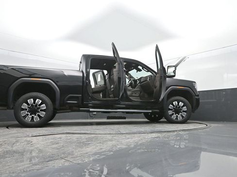 Used 2024 GMC Sierra 2500 Denali w/ Denali Reserve Package image 59