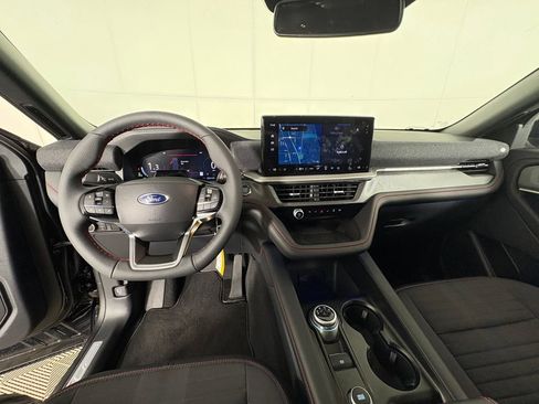New 2026 Ford Explorer ST-Line w/ ST-Line Street Pack RWD image 7