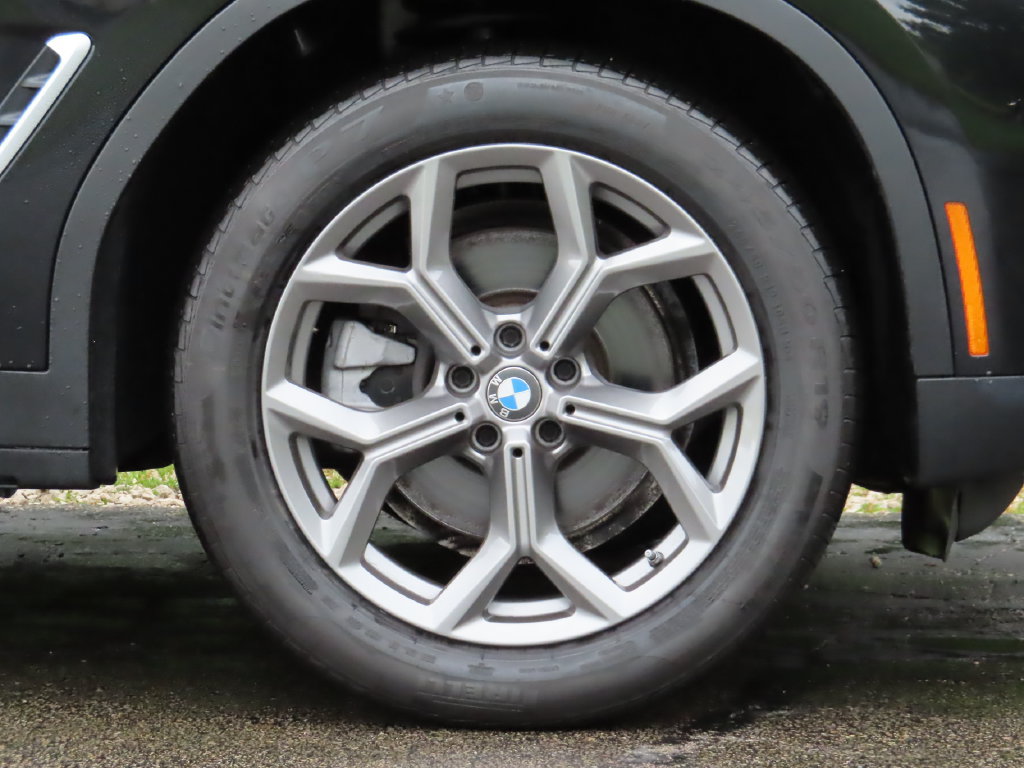Used 2023 BMW X3 xDrive30i AWD/4WD image 16