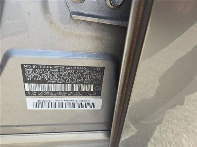 Used 2015 Lexus IS 250 w/ F-Sport Package RWD image 12