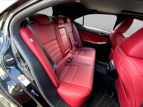 Used 2019 Lexus IS 300 F Sport w/ F Sport Package RWD image 19