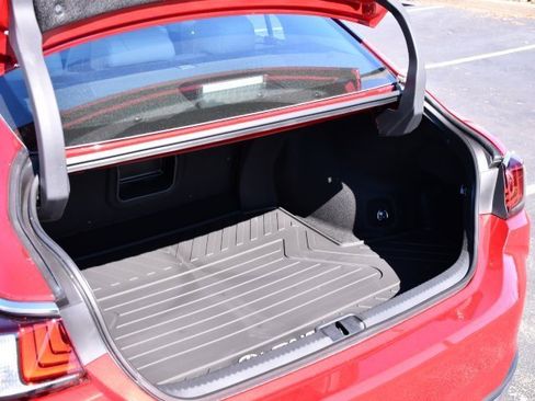 New 2025 Lexus ES 300h w/ Premium Package image 30