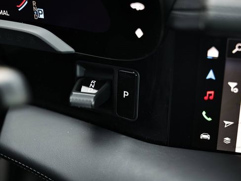 New 2026 Porsche Taycan image 39