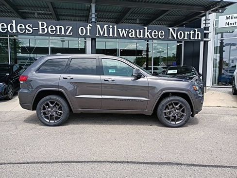 Used 2021 Jeep Grand Cherokee Limited w/ Quick Order Package 28K 80th AWD/4WD image 2