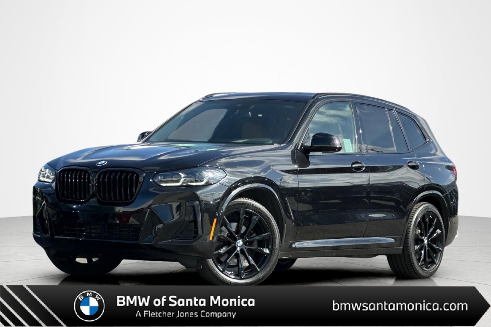 Used 2024 BMW X3 xDrive30i w/ Premium Package AWD/4WD image 1