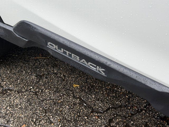 Used 2020 Subaru Outback Limited w/ Popular Package #2 AWD/4WD image 4