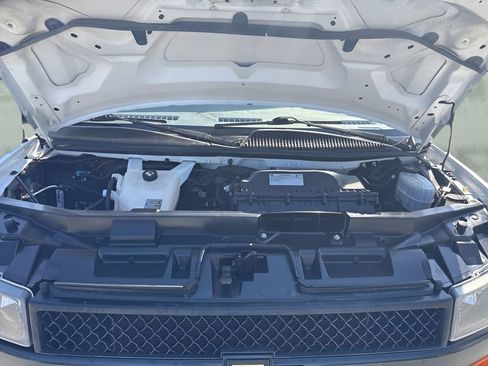 Used 2021 Chevrolet Express 2500 w/ Driver Convenience Package RWD image 22