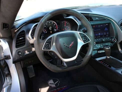 Used 2017 Chevrolet Corvette Grand Sport RWD image 10