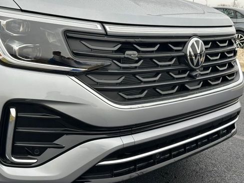 New 2026 Volkswagen Atlas Cross Sport SEL Premium R-Line image 8