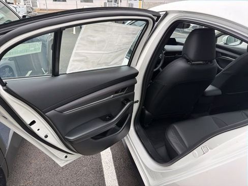 New 2026 MAZDA MAZDA3 2.5 S Sedan w/ Preferred Pkg image 10