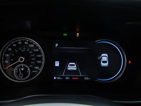 New 2026 Genesis G70 2.5T image 21