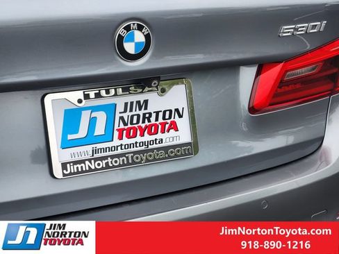 Used 2019 BMW 530i RWD image 12