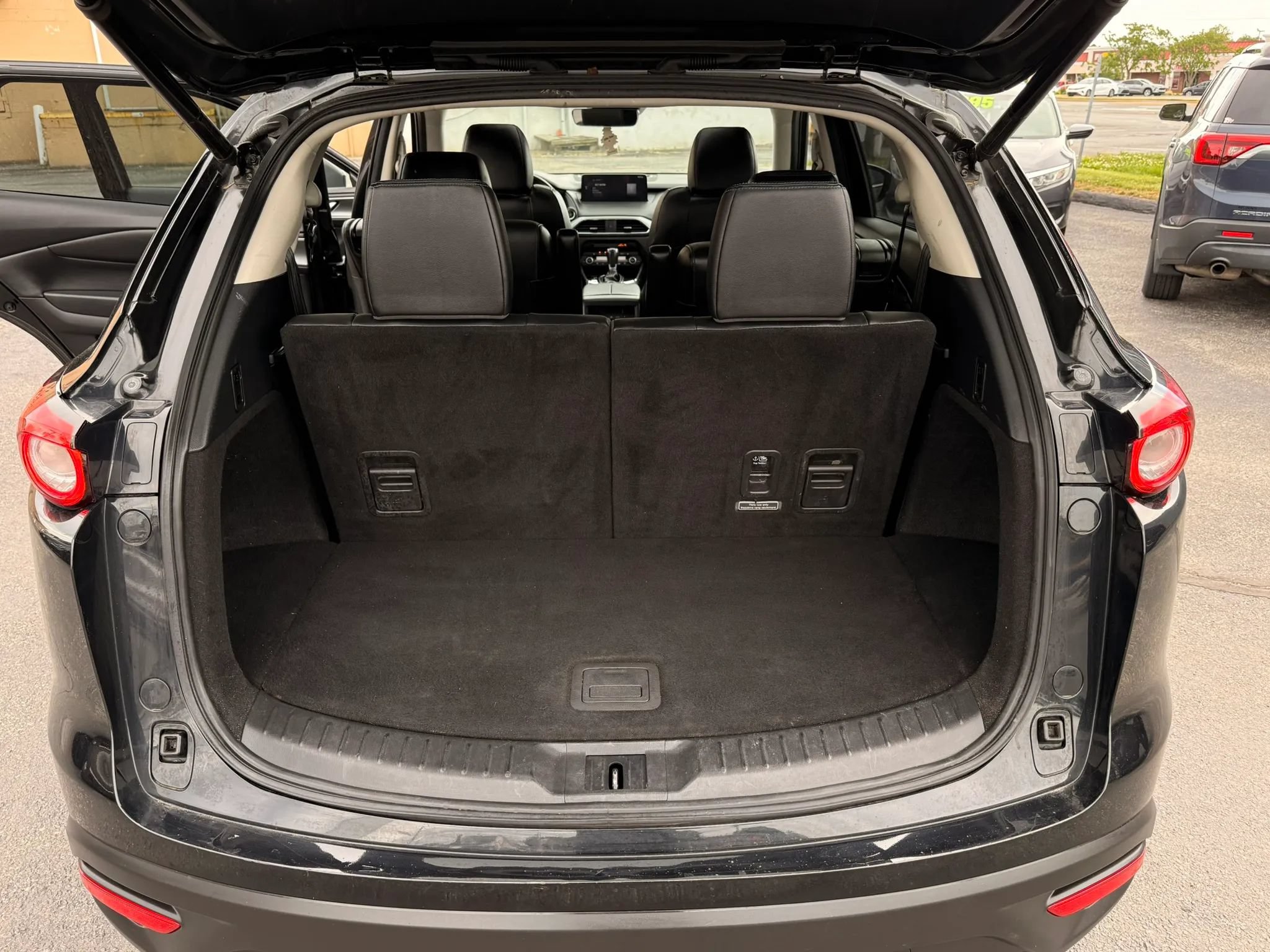 Used 2023 MAZDA CX-9 Touring Plus AWD/4WD image 13