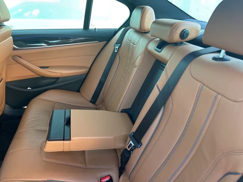 Used 2019 BMW 530e image 21