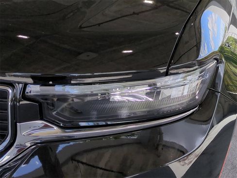 New 2025 Jeep Grand Cherokee Limited image 10