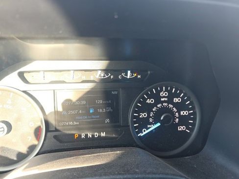 Used 2018 Ford F150 XLT w/ Equipment Group 302A Luxury image 9