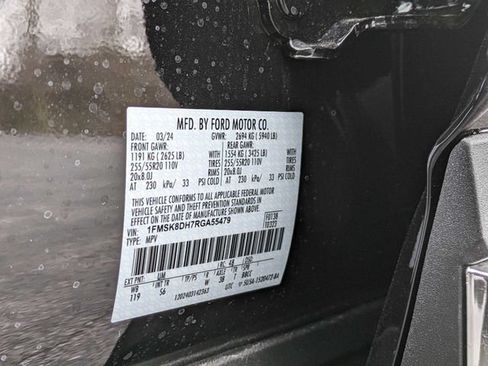 Used 2024 Ford Explorer XLT w/ Equipment Group 202A AWD/4WD image 24