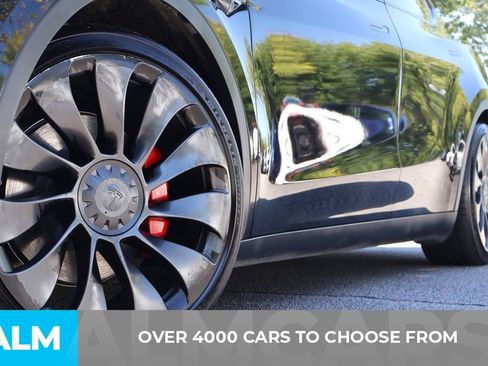 Used 2023 Tesla Model Y Performance AWD/4WD image 2