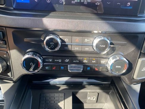 New 2026 Ford F250 Platinum AWD/4WD image 22