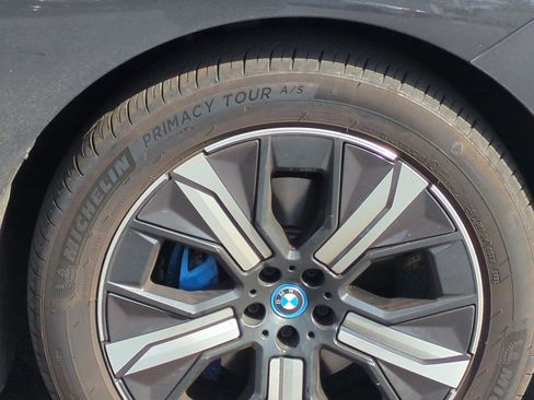 Certified 2023 BMW iX xDrive50 w/ Premium Package image 11